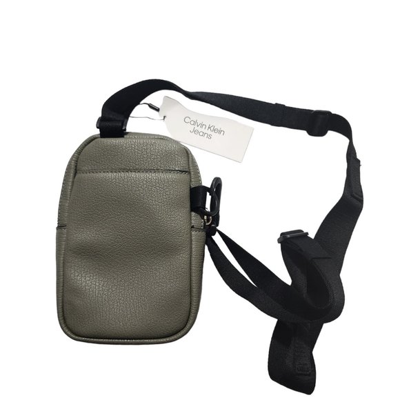 Calvin Klein Mini Flat Crossover Men s Pouch Bag - Picture 5 of 10